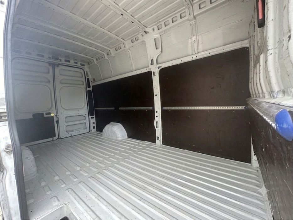 Товарен бус FIAT DUCATO отлично състояние