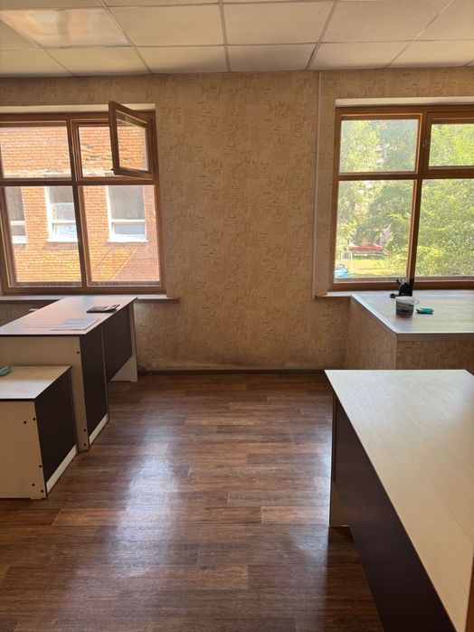 Продам 2-х отдельно стоящее здание