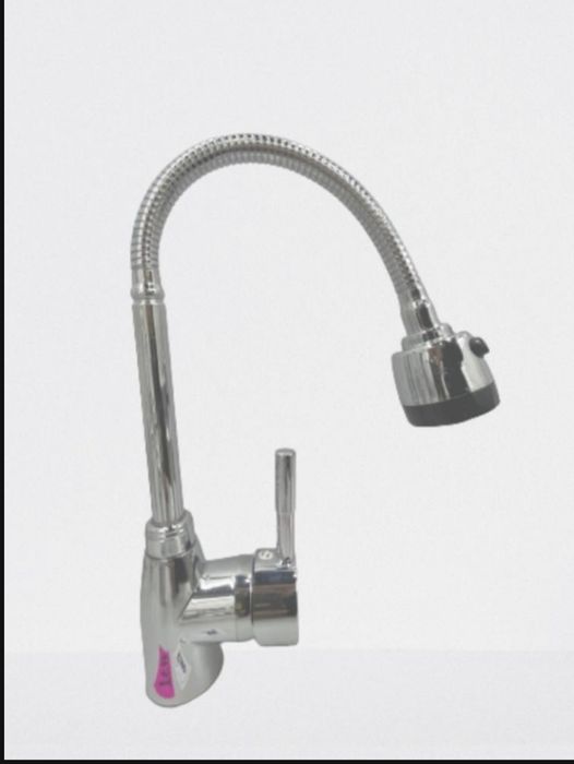 Продам Смеситель для кухни (мойки) Люкс Я-1131, однозахватный хром