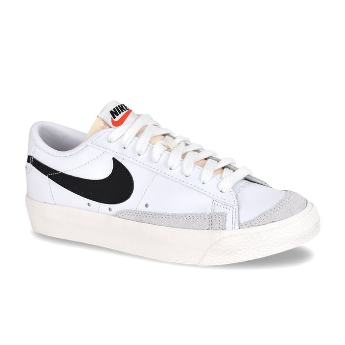 Nike Blazer low 77