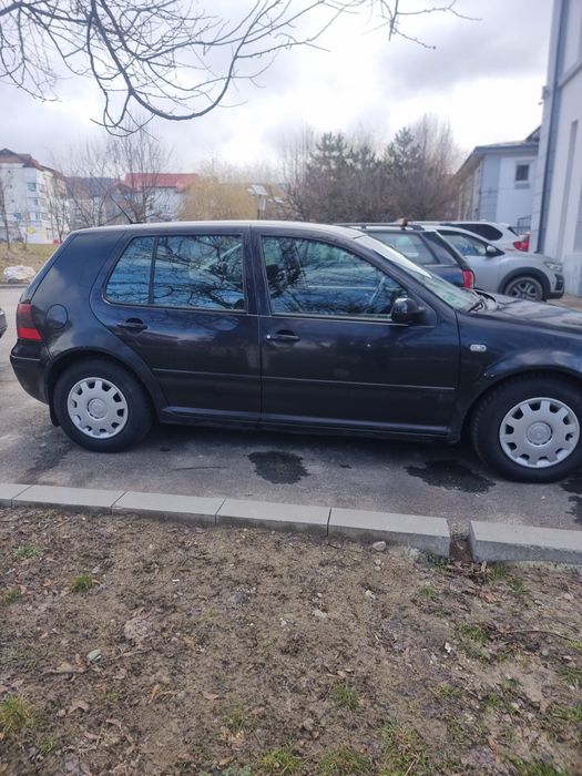 Vând golf 4 1.6 GPL