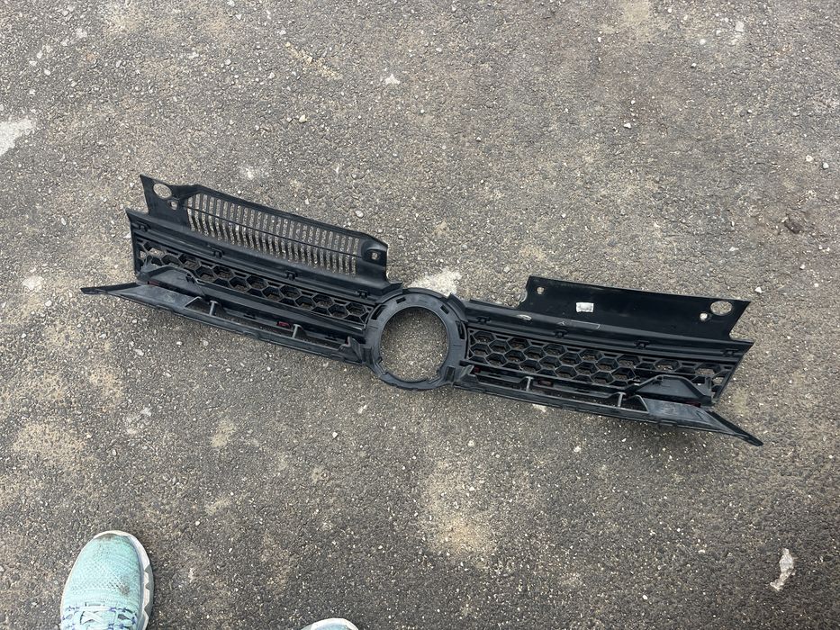 Решетка VW Golf 6 GTI 2009-