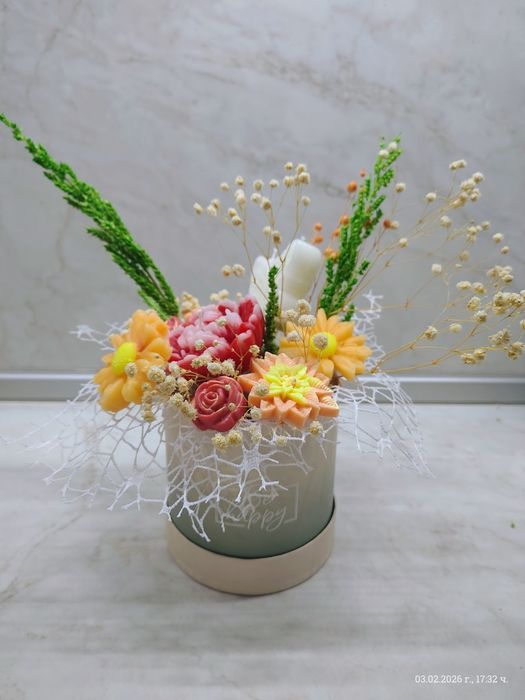 Букети от соеви свещи