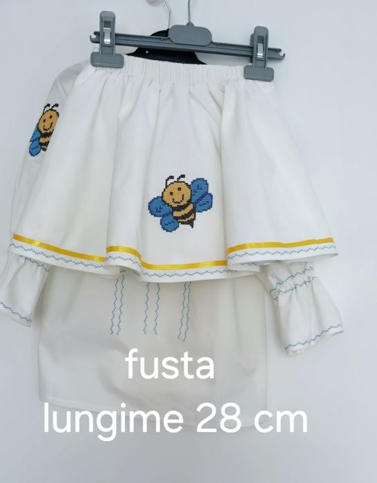 Costum pentru fete 4-5 ani