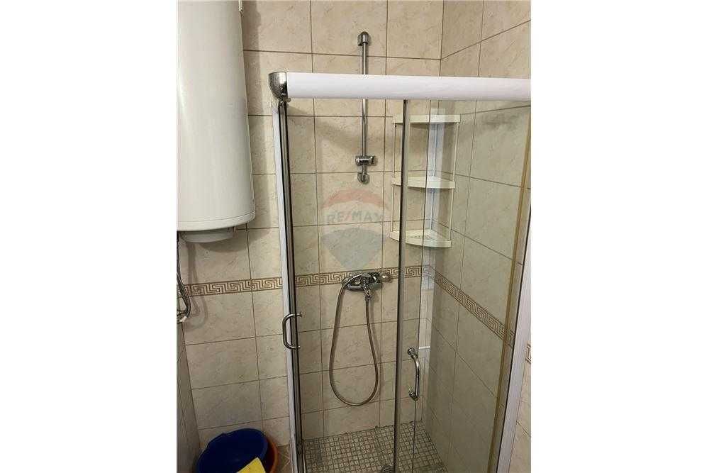 Дава се под наем Двустаен апартамент в Варна, Колхозен пазар - 60 кв.м за 357 € - Снимка #6