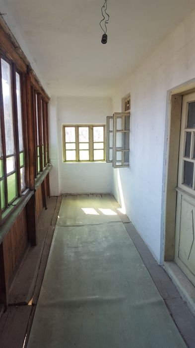 Casă de vânzare în Bălteni, Comuna Copăceni, Vâlcea – teren 500 mp