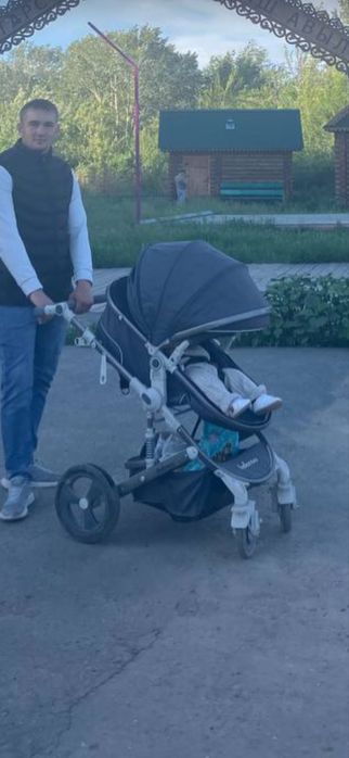 Продам детскую коляску