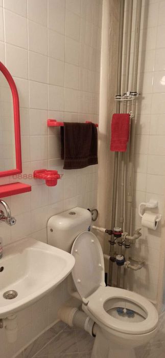 Дава се под наем Двустаен апартамент в София, Хиподрума - 79 кв.м за 489 € - Снимка #2