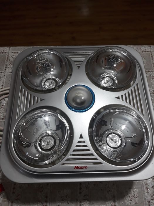 Продам прожектор