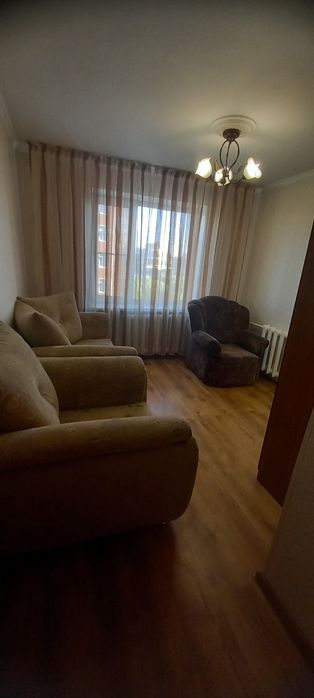 Продам трехкомнатную квартиру