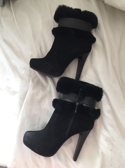 Продам сапоги замшевые