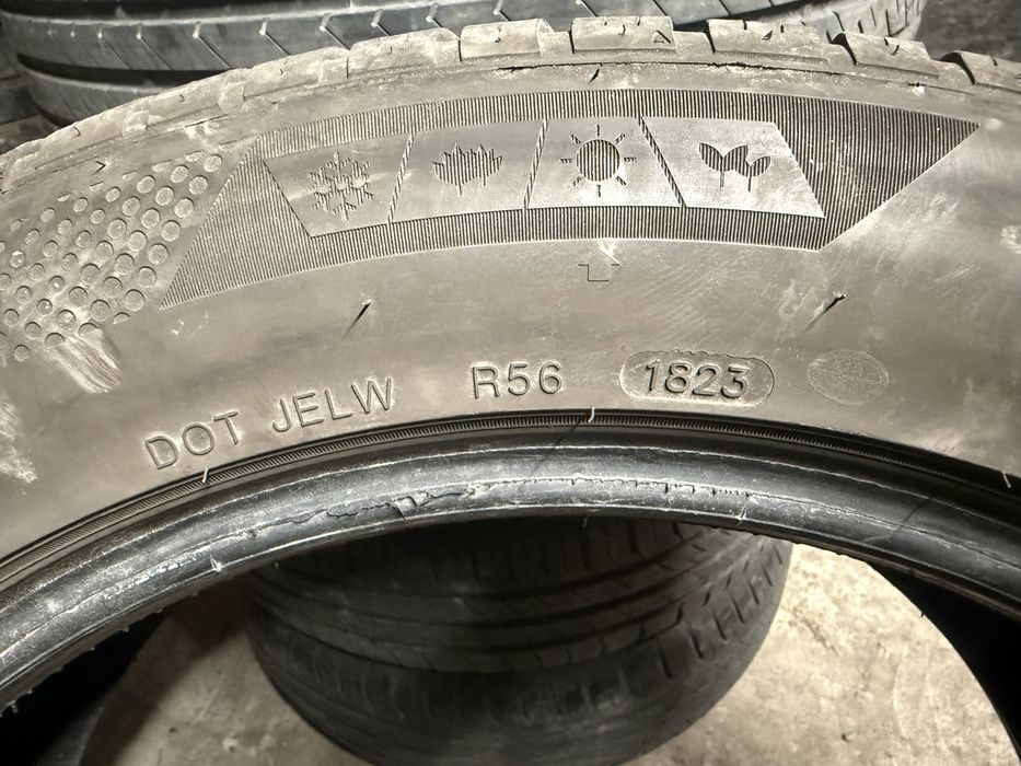 Imperial 225/55/18