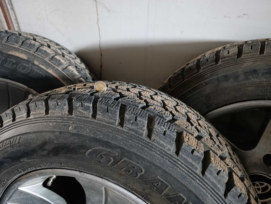 Продавам гуми с джанти