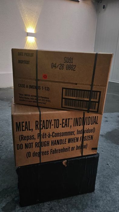 Cutii full box MRE uri lot