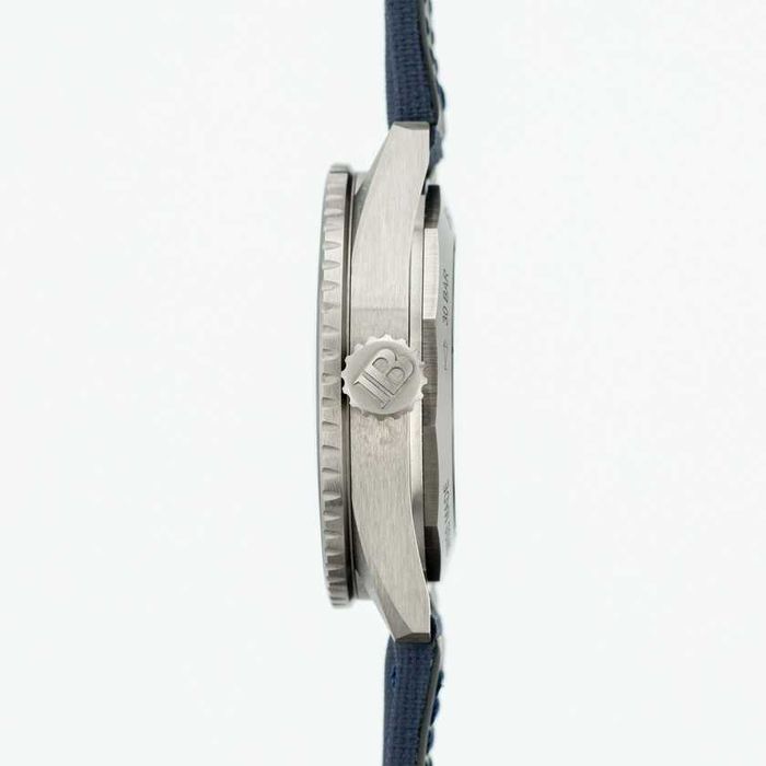 Blancpain Fifty Fathoms Bathyscaphe 43.5mm 5000 0240 O52A