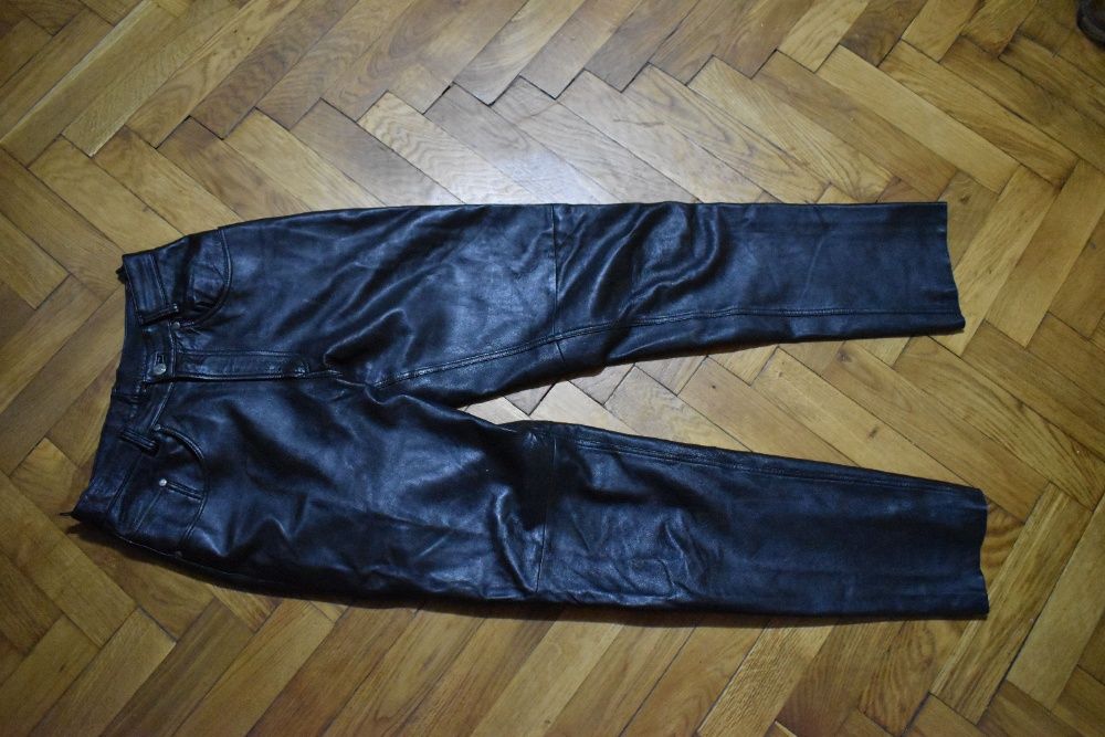 Pantaloni dama din piele