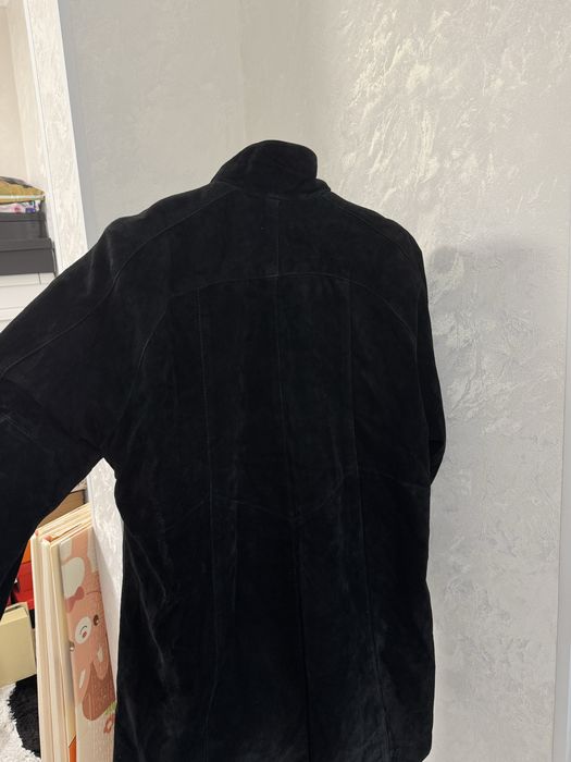 Продам замшевую куртку