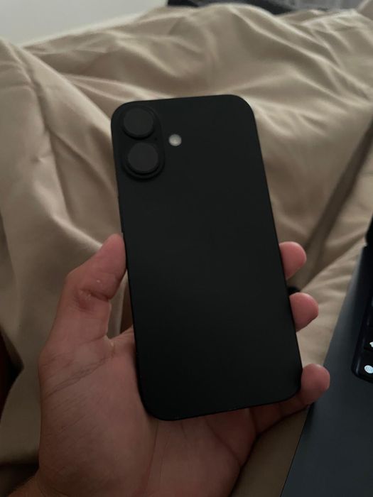 Iphone 16 black inca in garantie