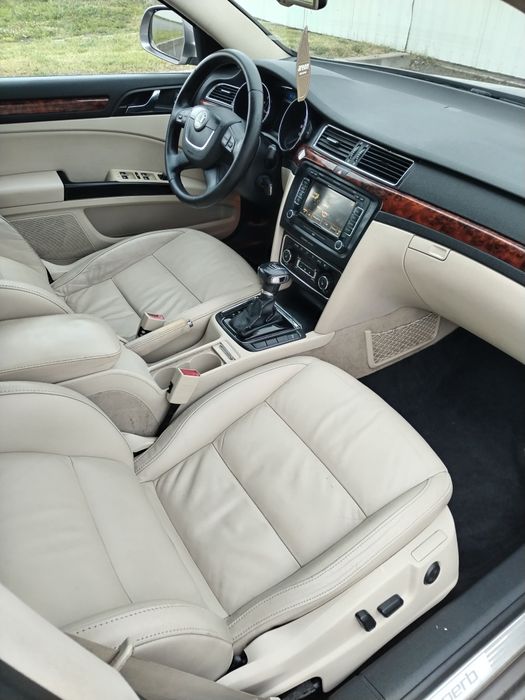 Skoda SUPERB /AN 2010/2 LITRI DIESEL 140 CP/EURO 5/Cutie automata DSG