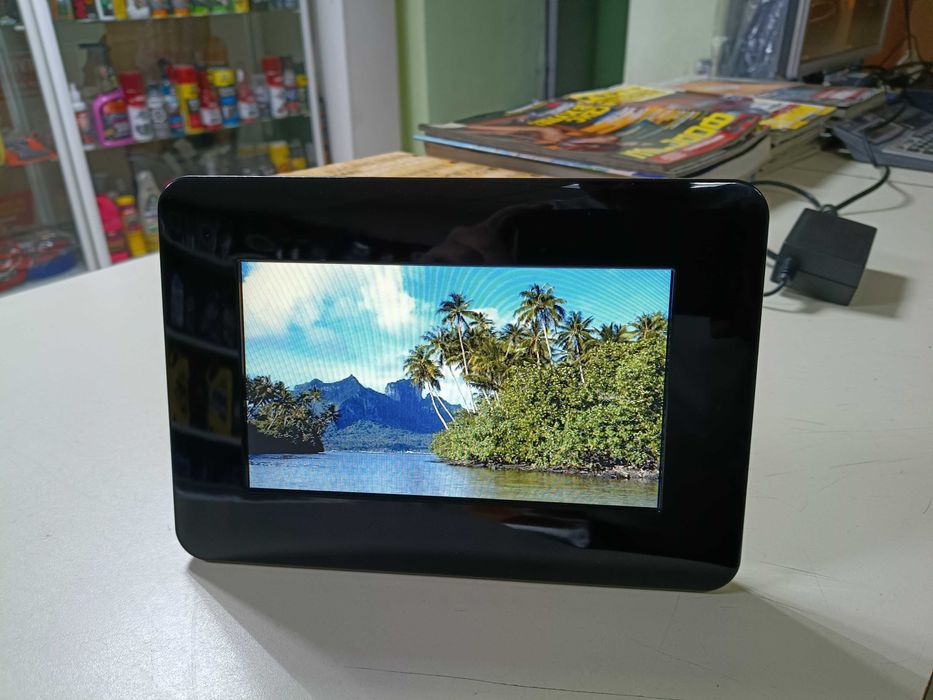Продам фоторамку Samsung