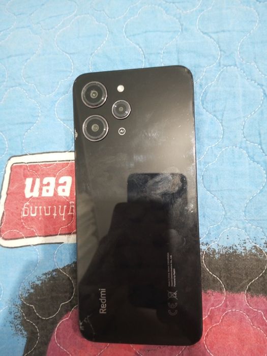 Продаю телефон redmi 12