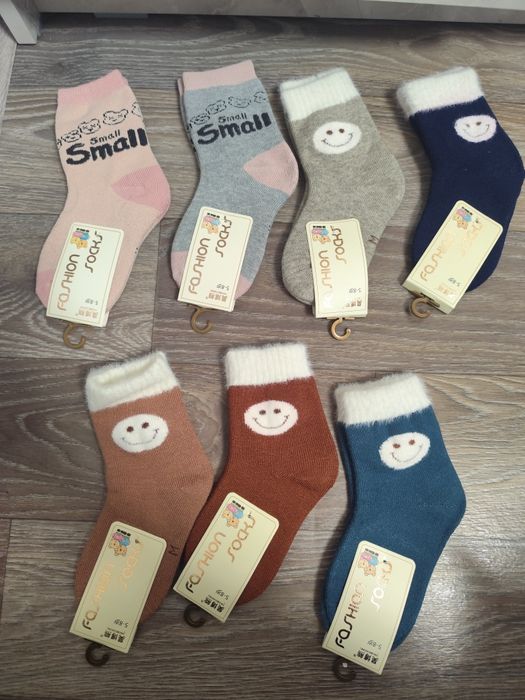 Продам детские новые носки