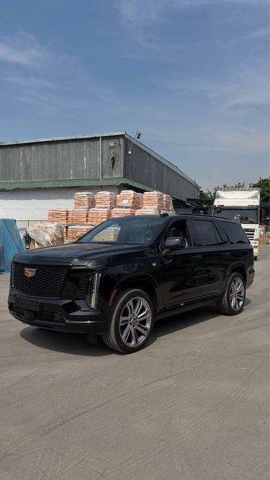 В наличии новый Cadillac Escalade Sport Platinum 2026/2026