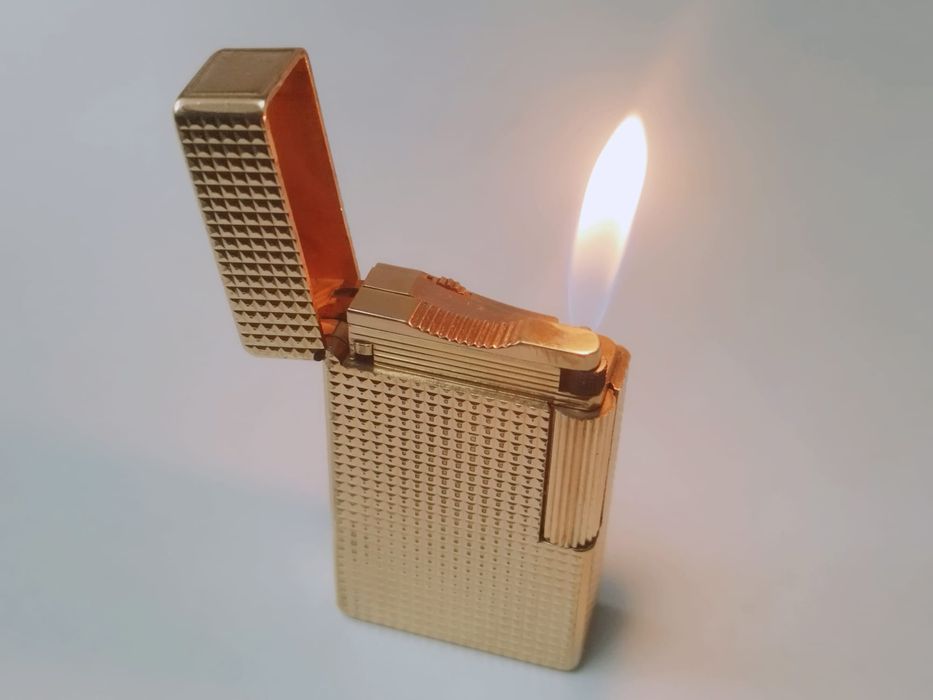 Bricheta veche S.T. Dupont Line 1