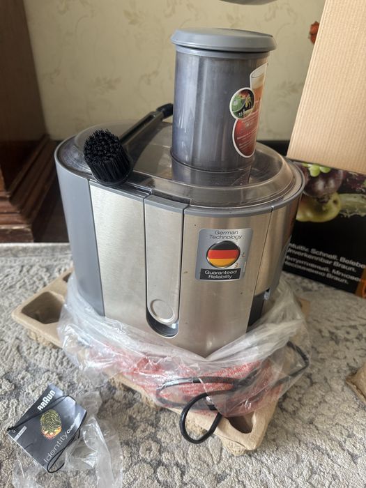Соковыжималка BRAUN J-7000