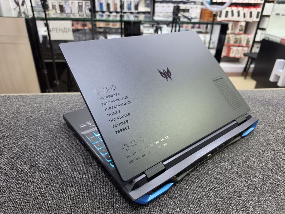Acer Predator Helios Neo 16 Core i9