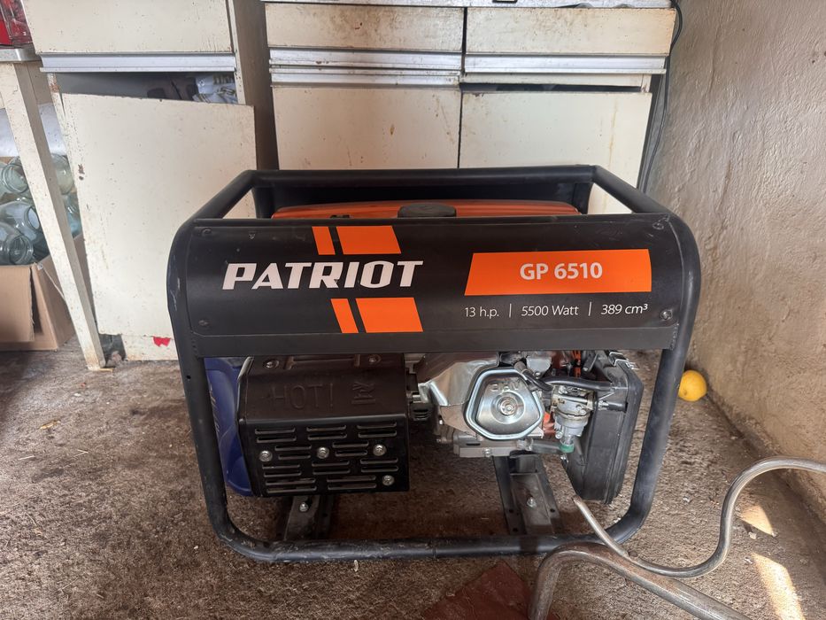 Бензиновый генератор