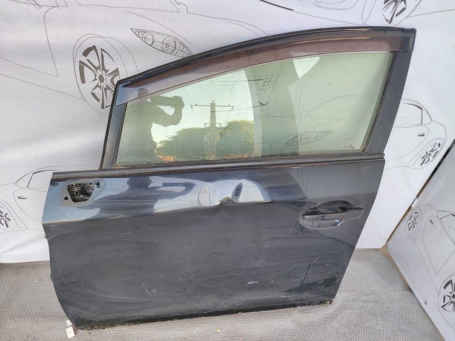 Usa Fata Stanga Toyota Prius (XW30) Hatchback 2009–2015 / Cod OEM 6700247170 (11S)