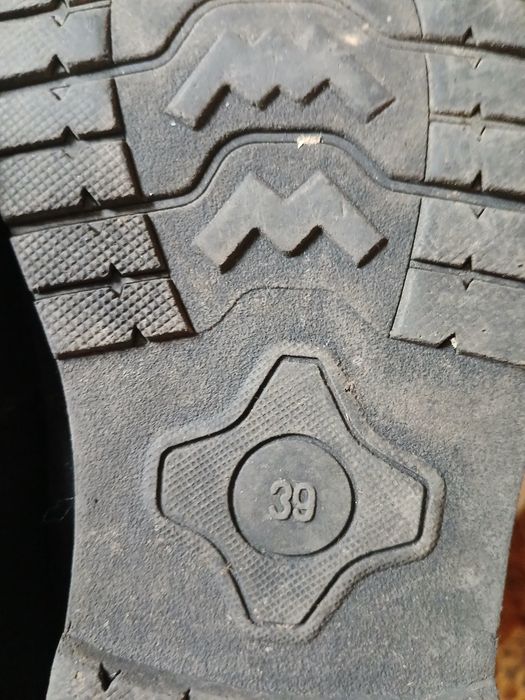 Детская обувь в отличном ст