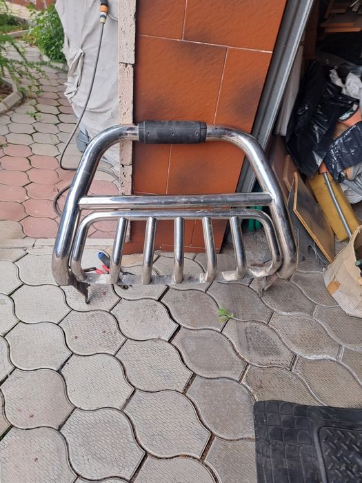 Продаеться кенгурятник