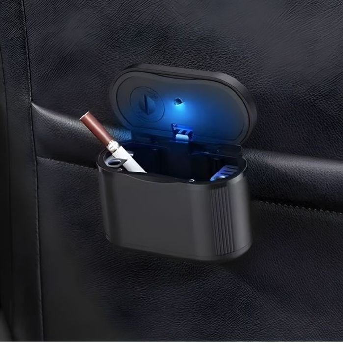 Пепелник или кошче за кола с Led