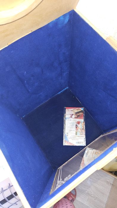 Коробка для вазы