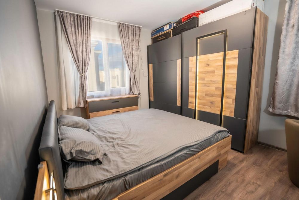 Луксозна Къща в кв. Сарафово, м. Лахана