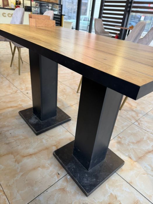 Столы,стулья,диван