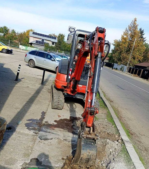 Inchiriere utilaje sapatura excavator/miniexcavator/transport agregate