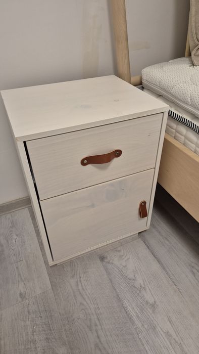 Vand pat cu saltea topper si noptiere