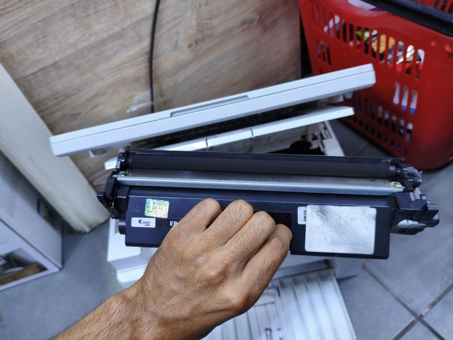 Продам МФУ HP M130a