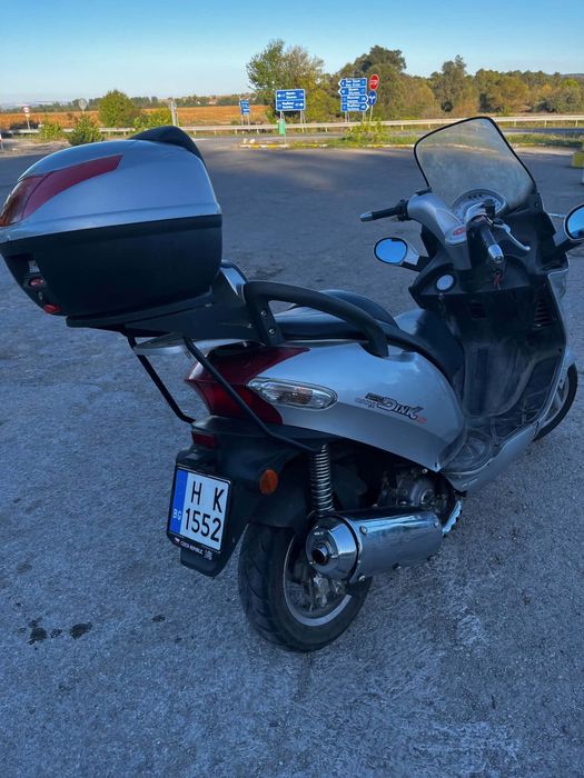 Продавам скутер 250 с Kymco