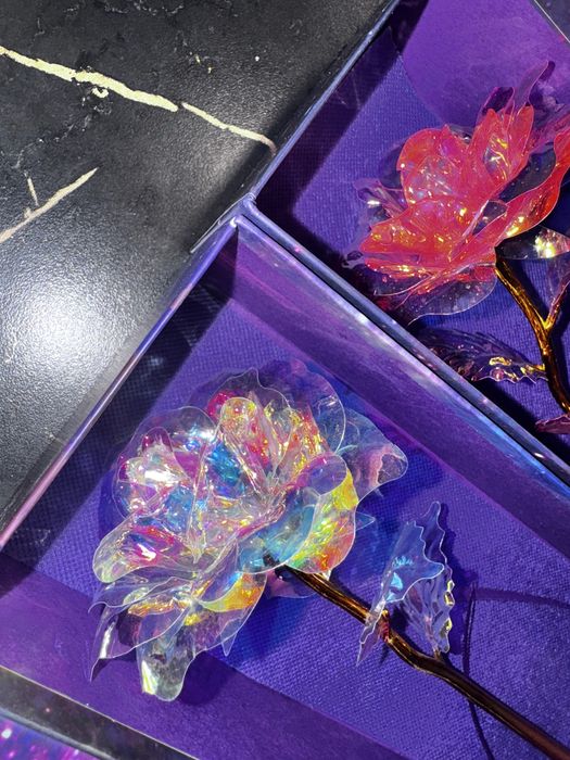 Розы в колбе опт и розница