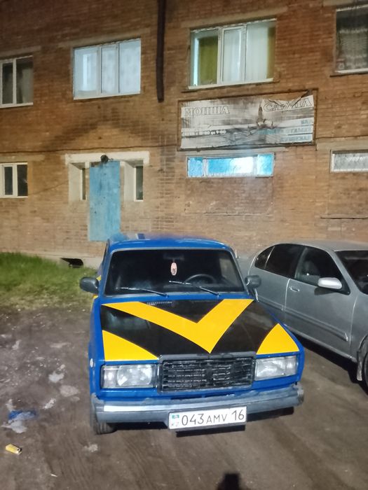 Продам Ваз 2107 Карбюратор