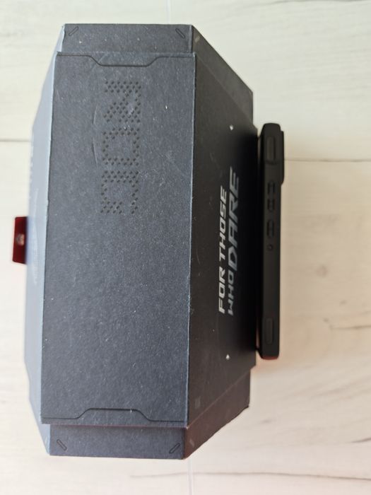 Rog Phone 8 Pro 16ram/512 gb