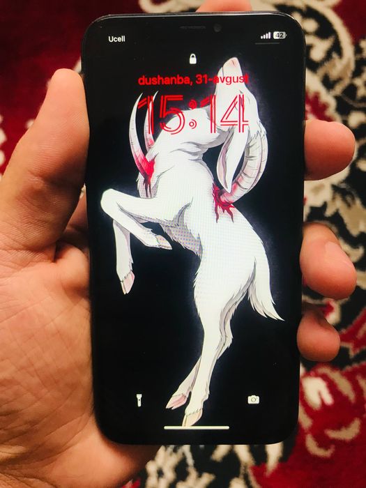 Iphone X qora rang