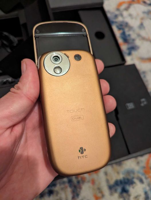 Продам HTC TouchDual