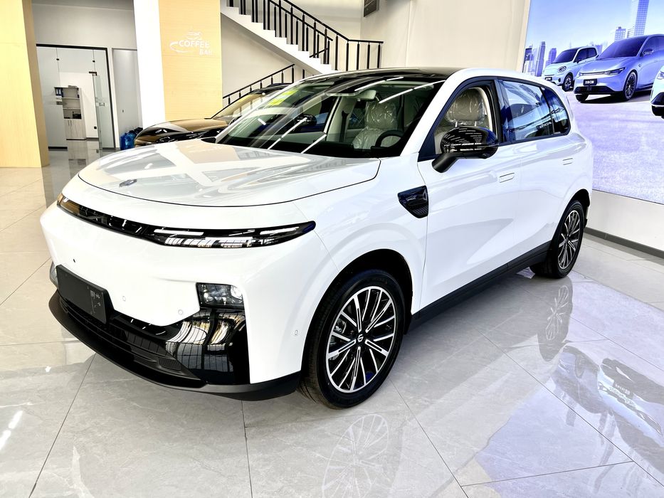 Leapmotor B10 510KM Smart Full