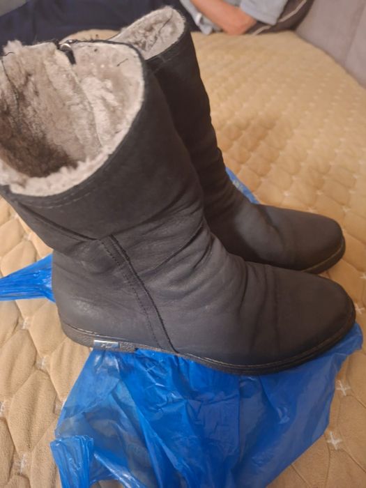 Продам сапоги женские