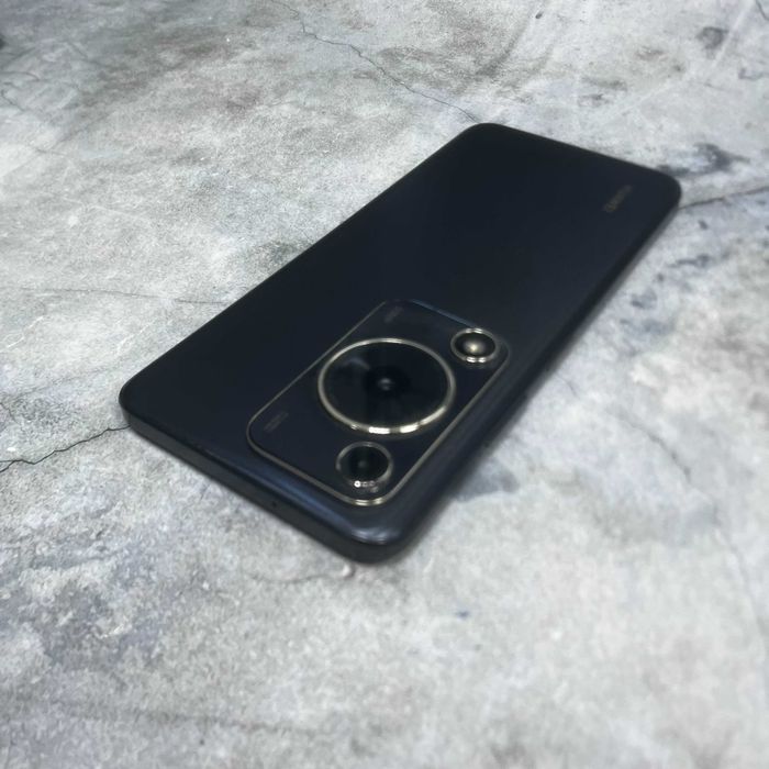 Huawei Nova Y72 ( лот 104/7652 г.Кокшетау Абая 128)